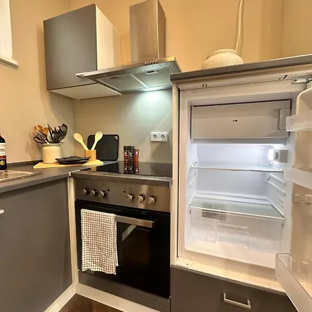 Gemuetliches - Modern Naehe Ku'damm Apartman Berlin