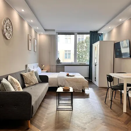 Gemuetliches - Modern Naehe Ku'damm *